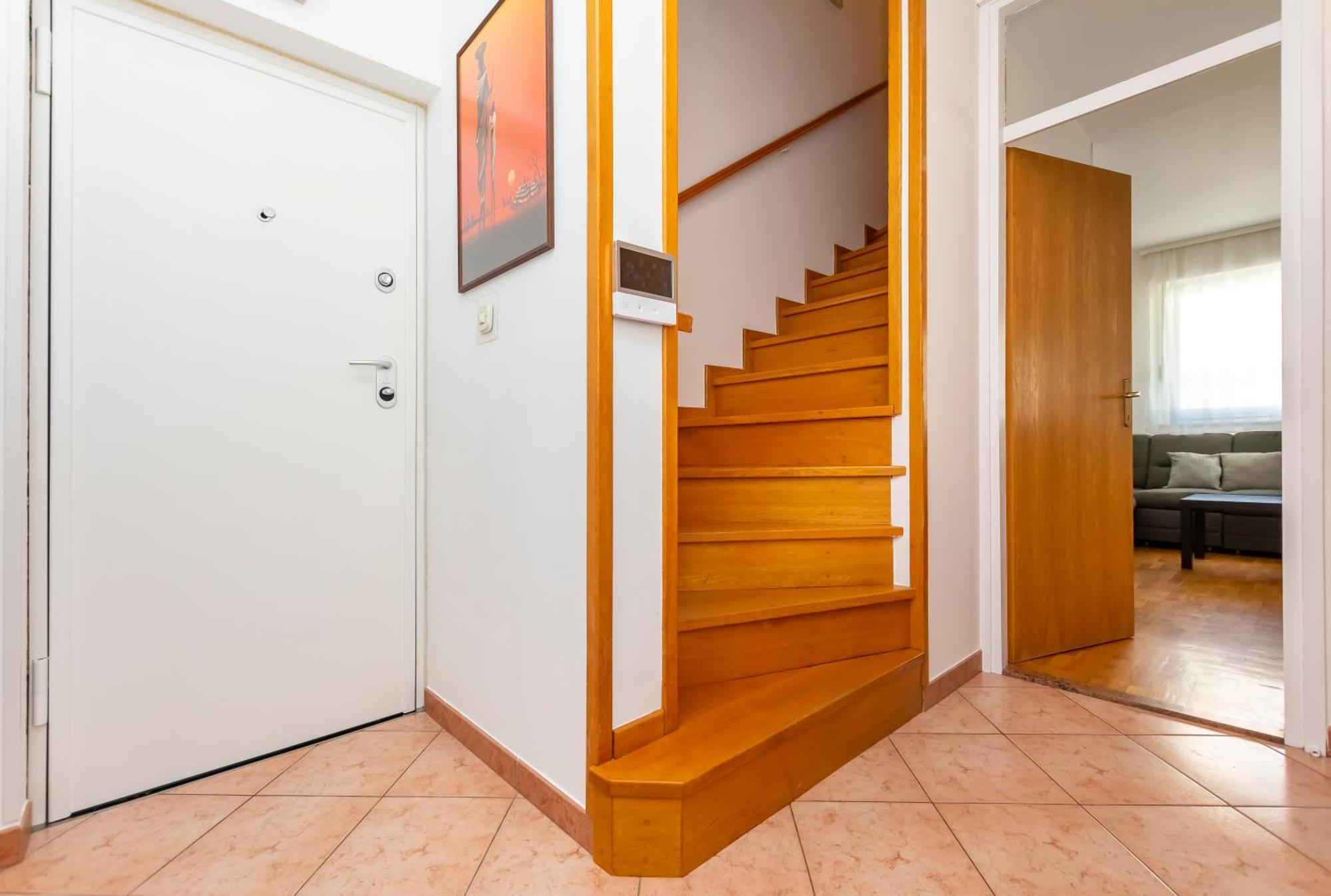 Apartment Pepalo,Omis Free Parking エクステリア 写真